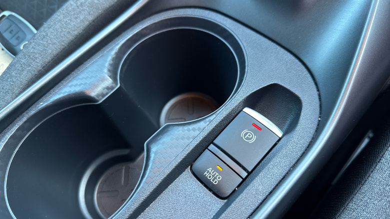 Nissan Juke 1.0 DiG-T N-Connecta 5dr DCT Petrol Hatchback